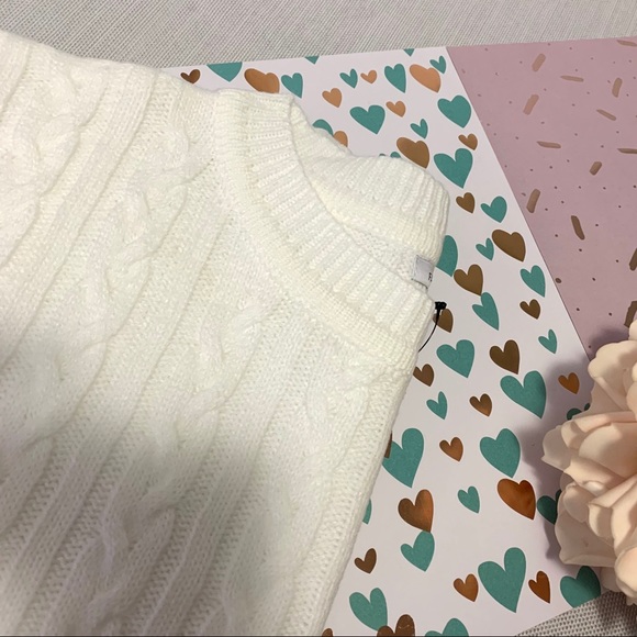 Fashion Nova’ Meet Me Halfway Crop Sweater - Picture 4 of 14